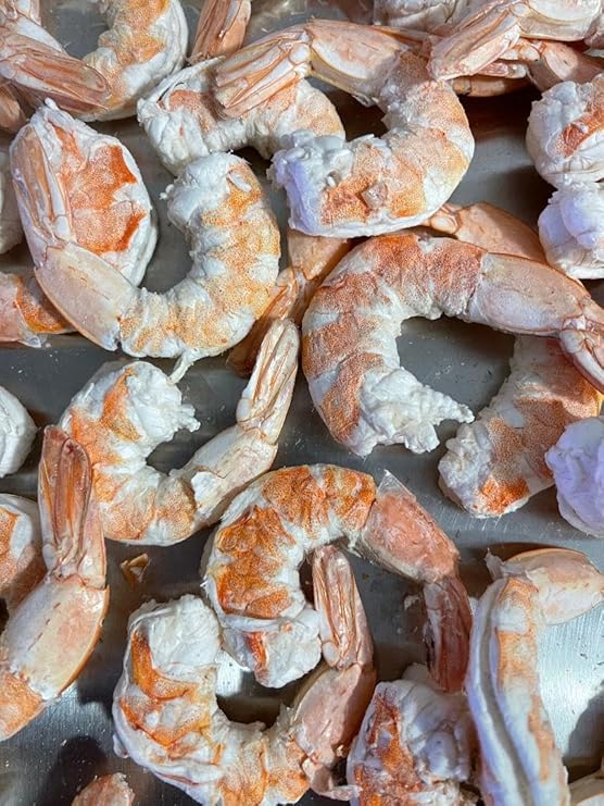 Freeze-Dried -COOKED- Tail-on Deveined Shrimp in Large Half Gallon Jar Makes 2 Pounds Rehydrated