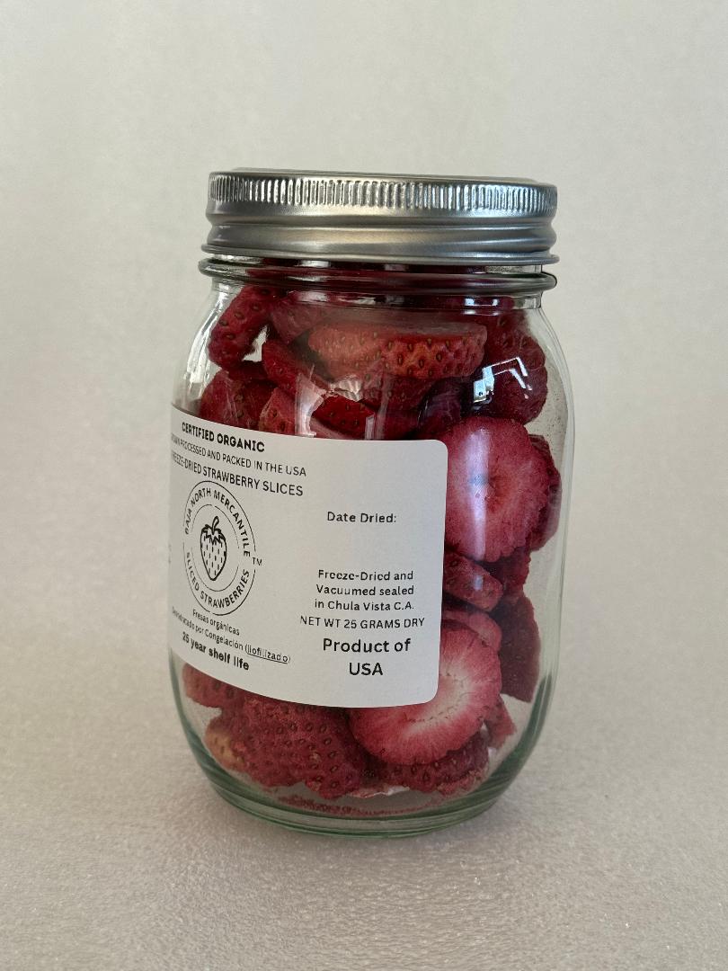 Freeze Dried Strawberry Slices Certified by California Certified Organic Farmers a USDA Accredited Agency | Vacuumed Sealed in 1 PINT Glass Jar | Hand Crafted | Grown and made in USA | Pure Slices Zero Fillers, Preservatives or Additives.